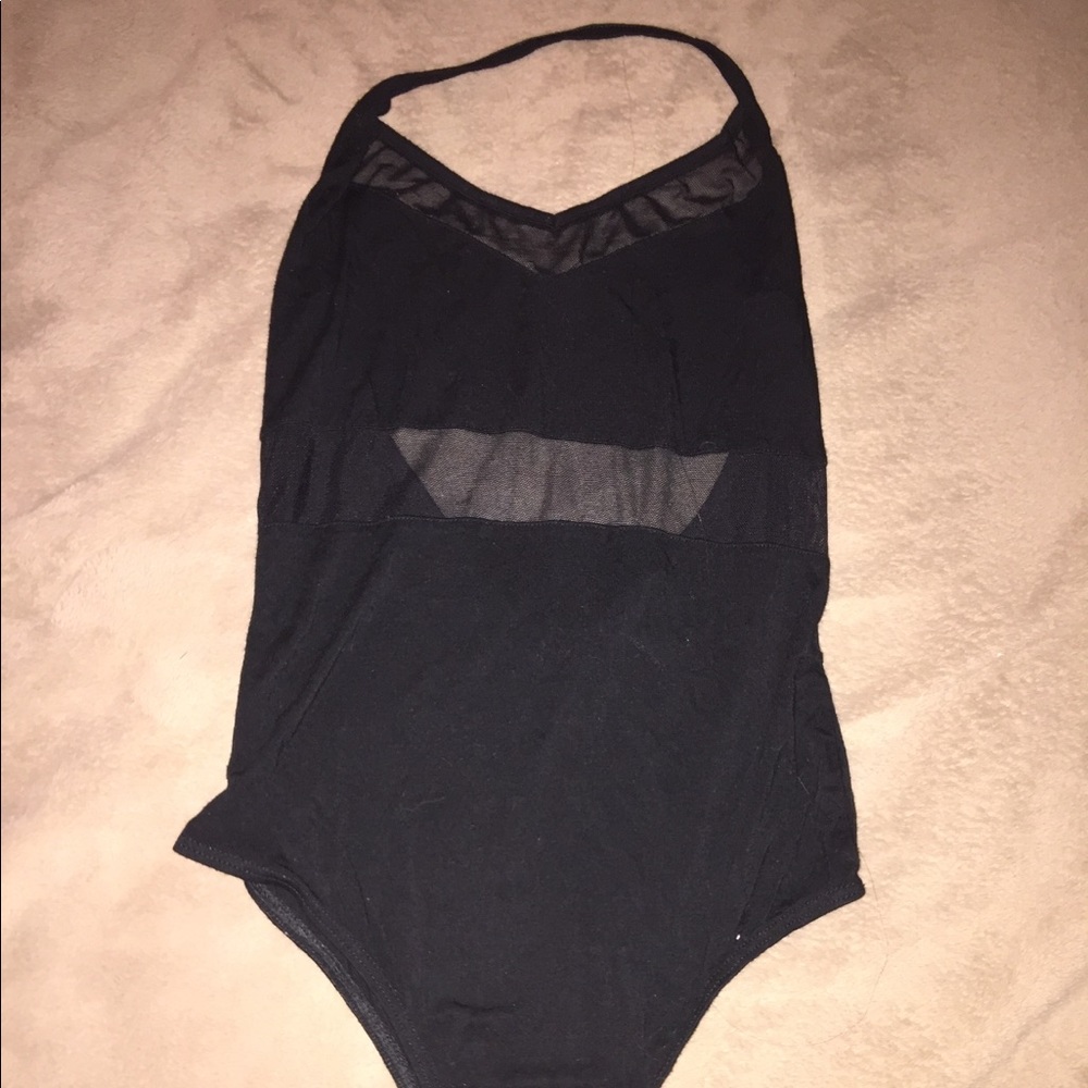 Super cute bodysuit😍
